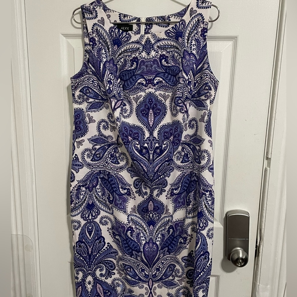 Paisley 
A-line dress 
Size 14w